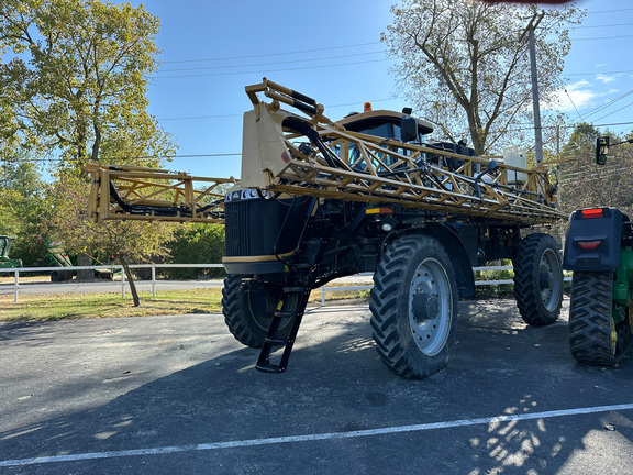 2013 RoGator RG1100 Sprayer/High Clearance