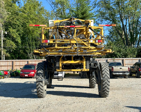 2013 RoGator RG1100 Sprayer/High Clearance