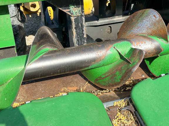 2016 John Deere 612FC Header Corn Head