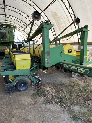 1997 John Deere 1770 Planter