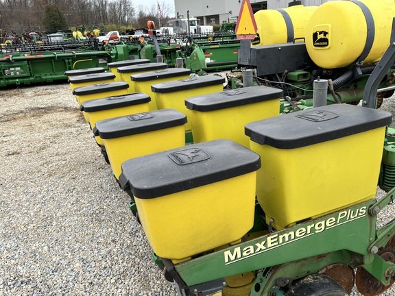 1997 John Deere 1770 Planter