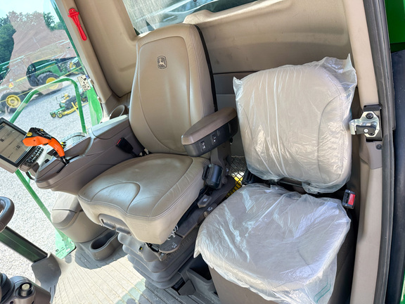 2023 John Deere S780 Combine