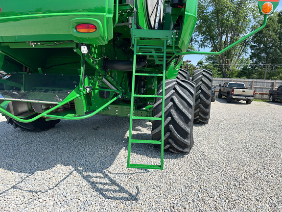 2023 John Deere S780 Combine