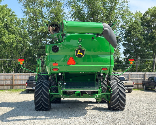 2023 John Deere S780 Combine