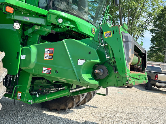 2023 John Deere S780 Combine