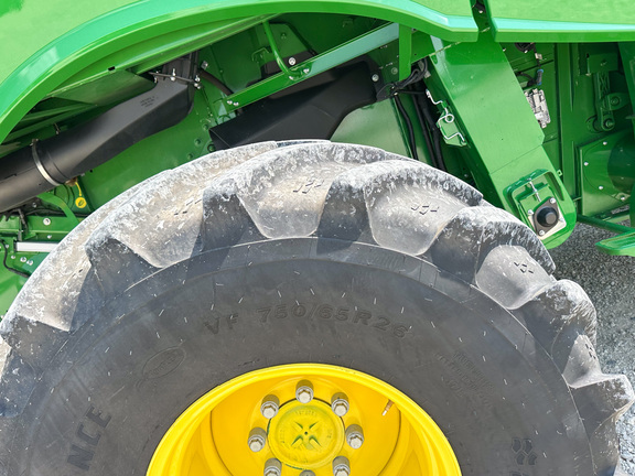 2023 John Deere S780 Combine