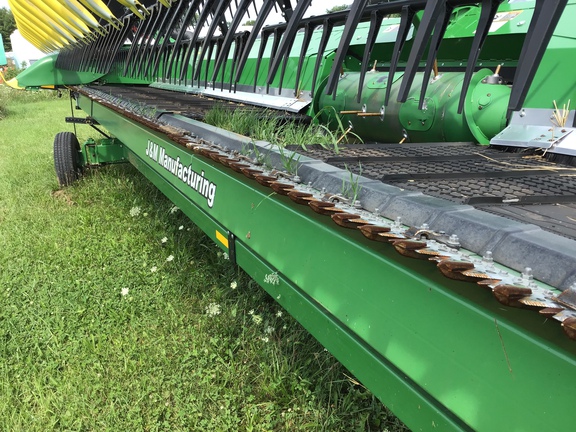 2023 John Deere RD40F Header Combine