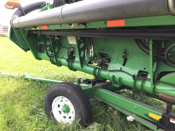 2023 John Deere RD40F Header Combine