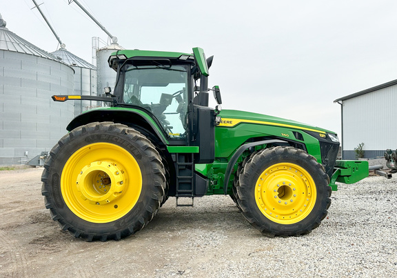 2023 John Deere 8R 340 Tractor