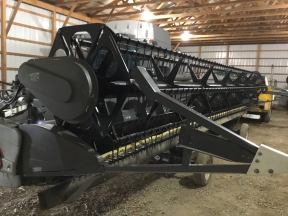 2010 AGCO 8230 Header Combine