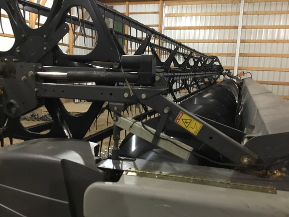 2010 AGCO 8230 Header Combine