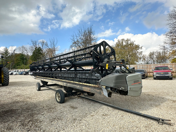 2010 AGCO 8230 Header Combine