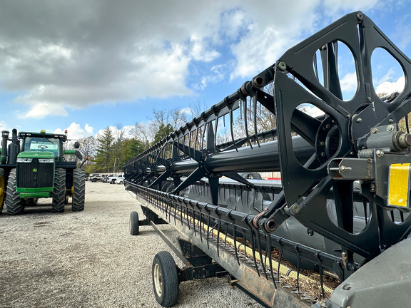 2010 AGCO 8230 Header Combine