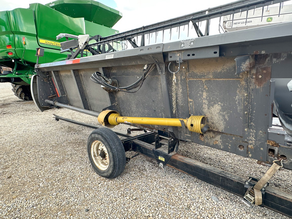 2010 AGCO 8230 Header Combine