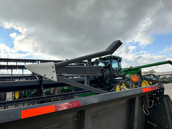 2010 AGCO 8230 Header Combine