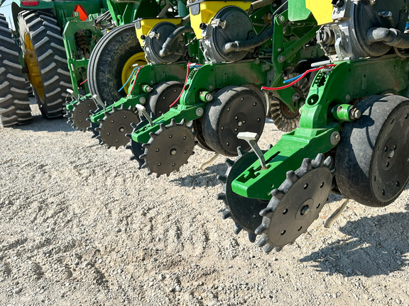 2015 John Deere 1795 Planter