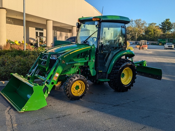 2023 John Deere 3039R Tractor Compact