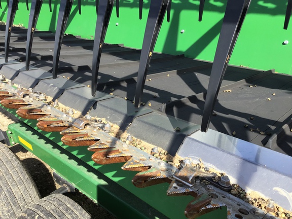 2016 John Deere 635FD Header Combine