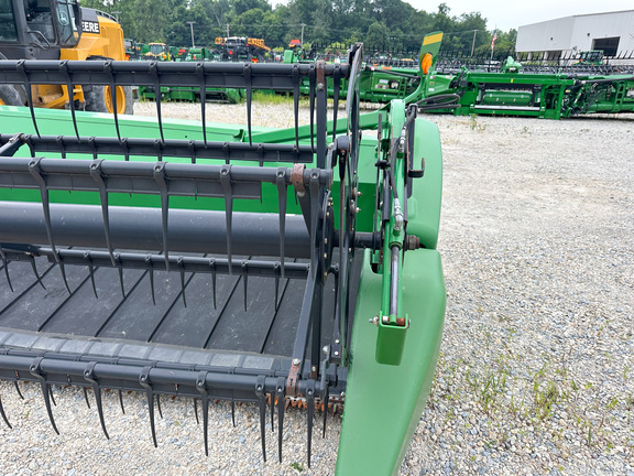 2013 John Deere 640FD Header Combine