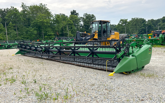 2013 John Deere 640FD Header Combine