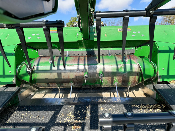 2018 John Deere 645FD Header Combine