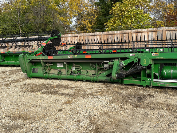 2017 John Deere 640FD Header Combine