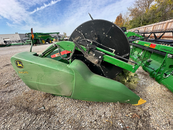 2017 John Deere 640FD Header Combine