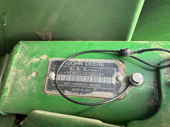 2017 John Deere 640FD Header Combine