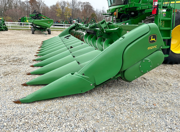 2016 John Deere 612FC Header Corn Head