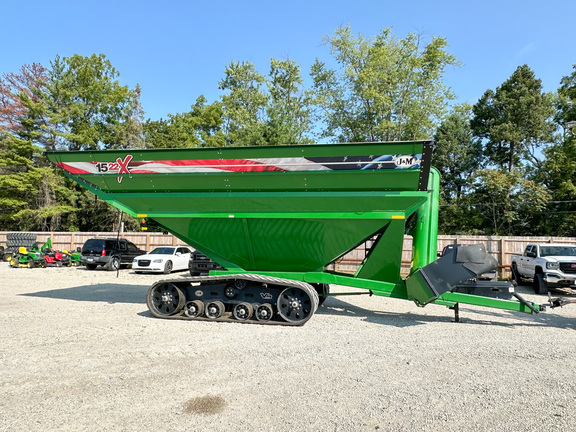 2019 J&M 1522-20T Grain Cart