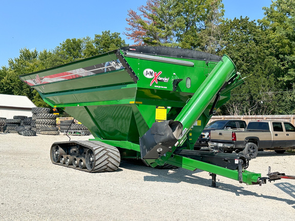 2019 J&M 1522-20T Grain Cart