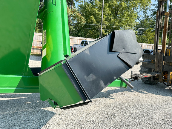 2019 J&M 1522-20T Grain Cart