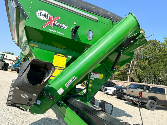 2019 J&M 1522-20T Grain Cart