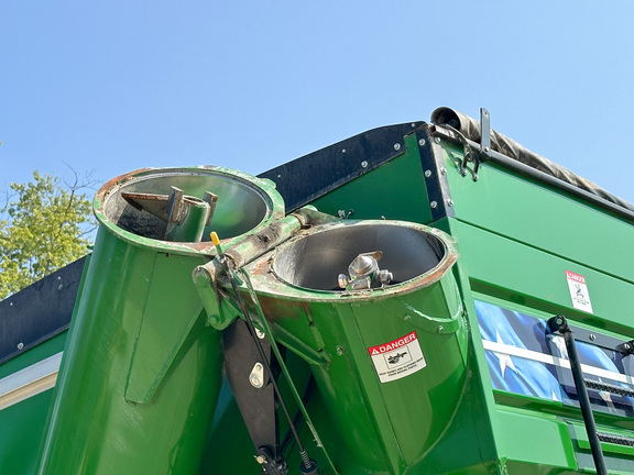 2019 J&M 1522-20T Grain Cart