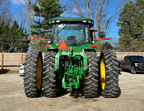 2013 John Deere 8360R Tractor