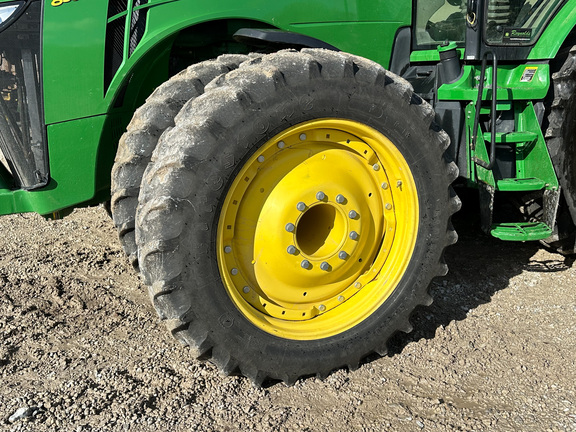 2013 John Deere 8360R Tractor