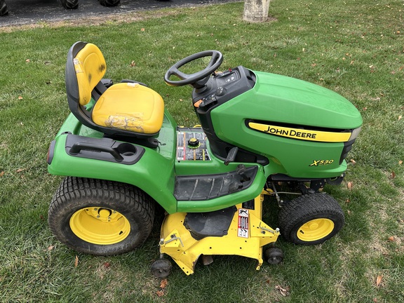 2011 John Deere X530 Garden Tractor