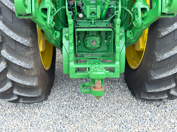 2024 John Deere 8R 370 Tractor