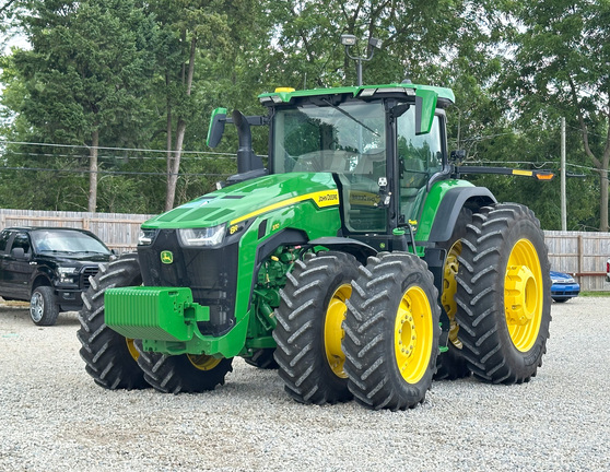 2024 John Deere 8R 370 Tractor