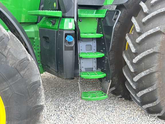 2024 John Deere 8R 370 Tractor