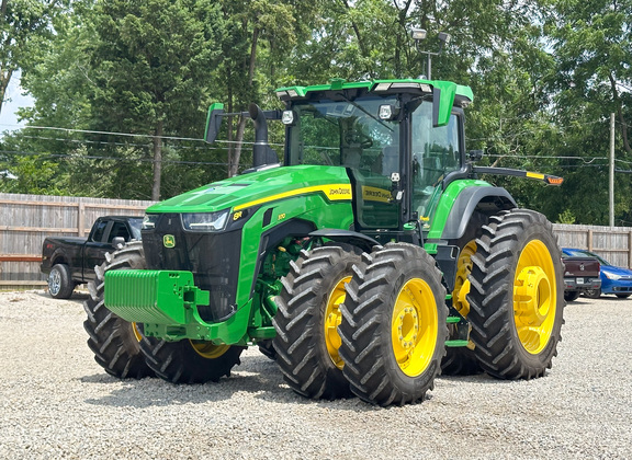 2023 John Deere 8R 370 Tractor