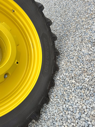 2023 John Deere 8R 370 Tractor