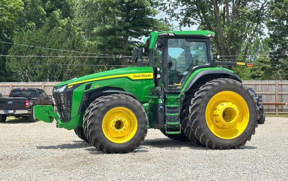 2023 John Deere 8R 370 Tractor