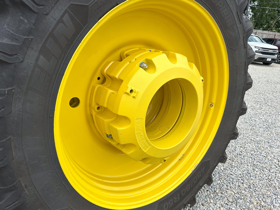 2023 John Deere 8R 370 Tractor