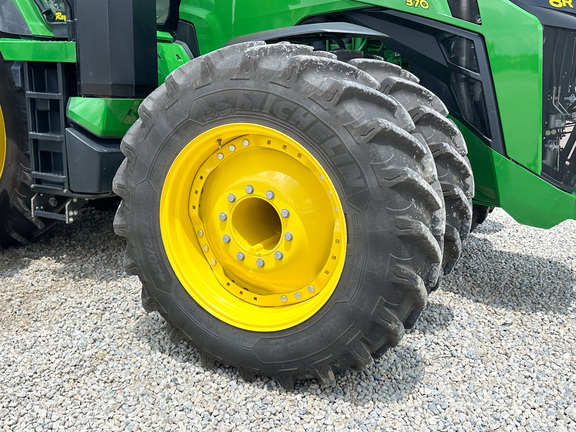2023 John Deere 8R 370 Tractor