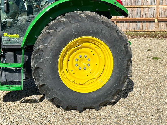 2023 John Deere 5100E Tractor