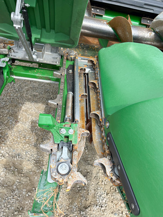 2021 John Deere C8R Header Corn Head