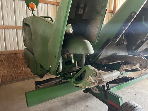 2010 John Deere 608C Header Corn Head