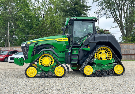 2023 John Deere 8RX 410 Tractor Rubber Track