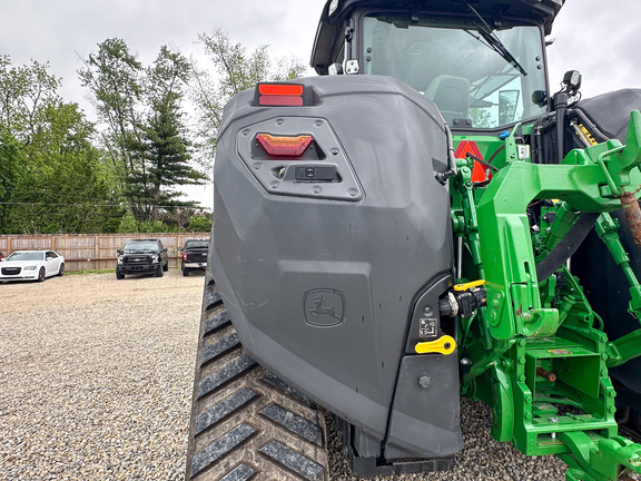 2023 John Deere 8RX 410 Tractor Rubber Track